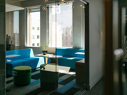  A lawyer using Clio cloud tools to work more efficiently.